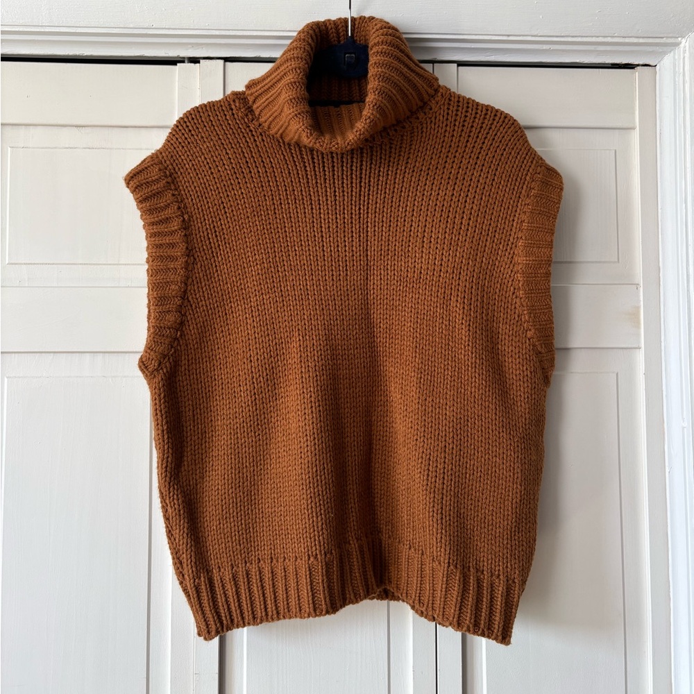 Zara Sleeveless Turtleneck Sweater Vest in Rust Brown